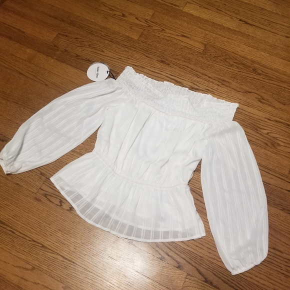 NWT White Long sleeve & off shuolder Top - Picture 10 of 10